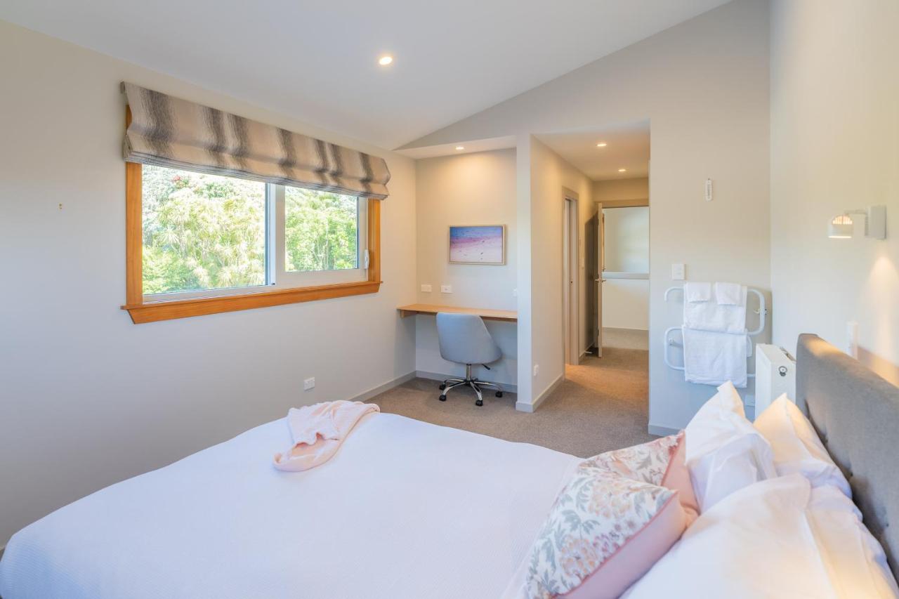 Otaki Anam Cara Gardens Luxury Villa Private Bedrooms And Ensuite Bathrooms Sleeps 9 מראה חיצוני תמונה
