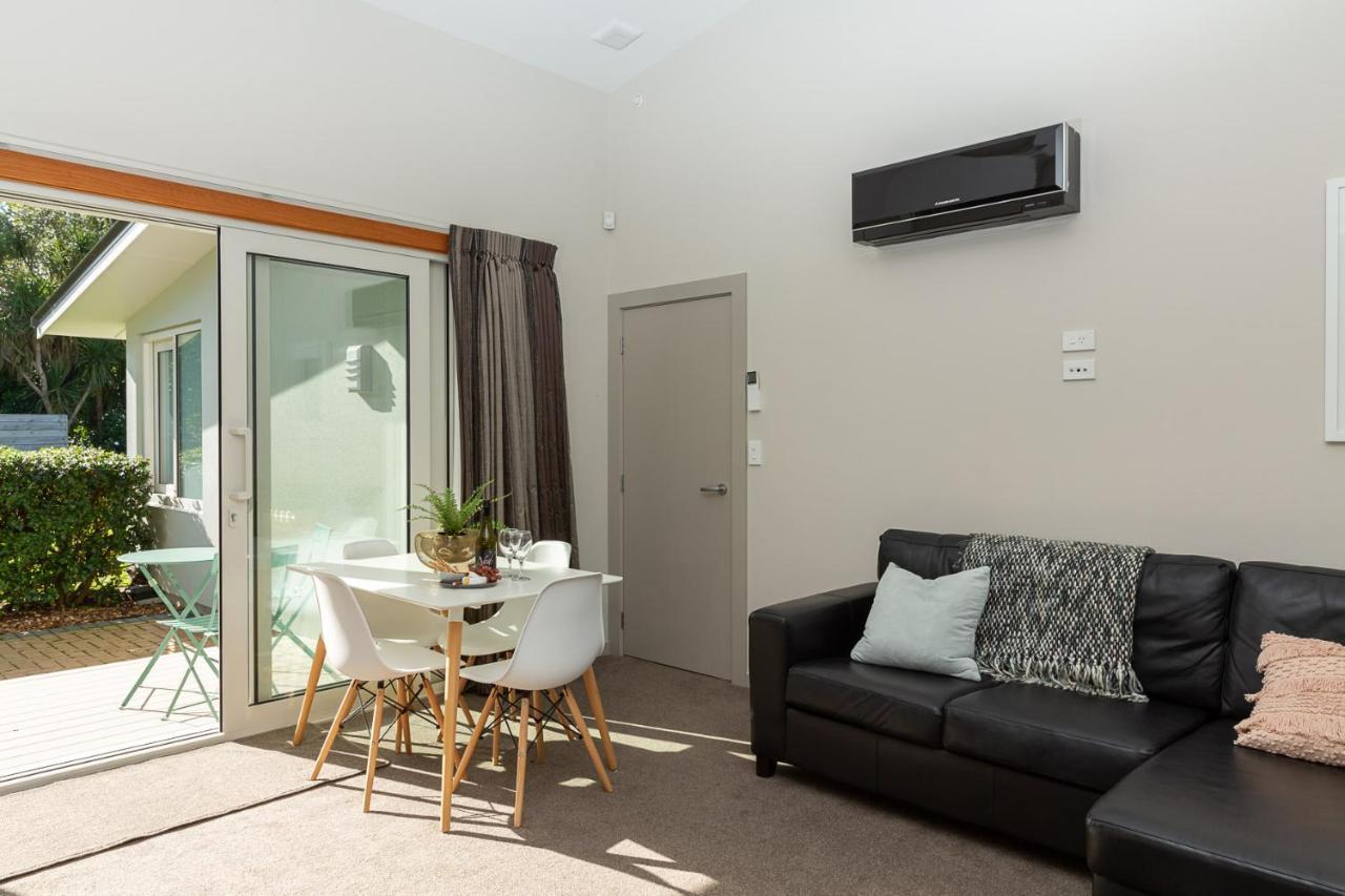 Otaki Anam Cara Gardens Luxury Villa Private Bedrooms And Ensuite Bathrooms Sleeps 9 מראה חיצוני תמונה